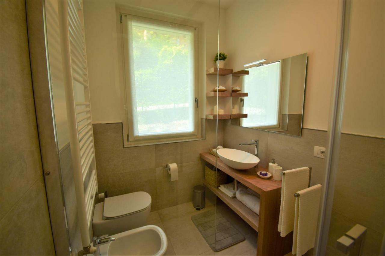 Villa Mimosa Bellagio Wild Flowers Oliveto Lario المظهر الخارجي الصورة